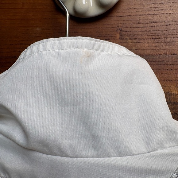 Vintage Retro Reebok Ivory Zip-Front Bomber Jacket with Textured Trim - Picture 10 of 11